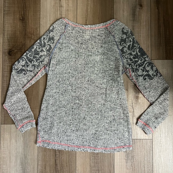 Long sleeve loose buckle top - Picture 4 of 5